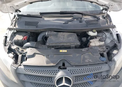 2016 Mercedes-Benz Metris z USA, uszkodzony, nr VIN WD3PG2EA9G3086967